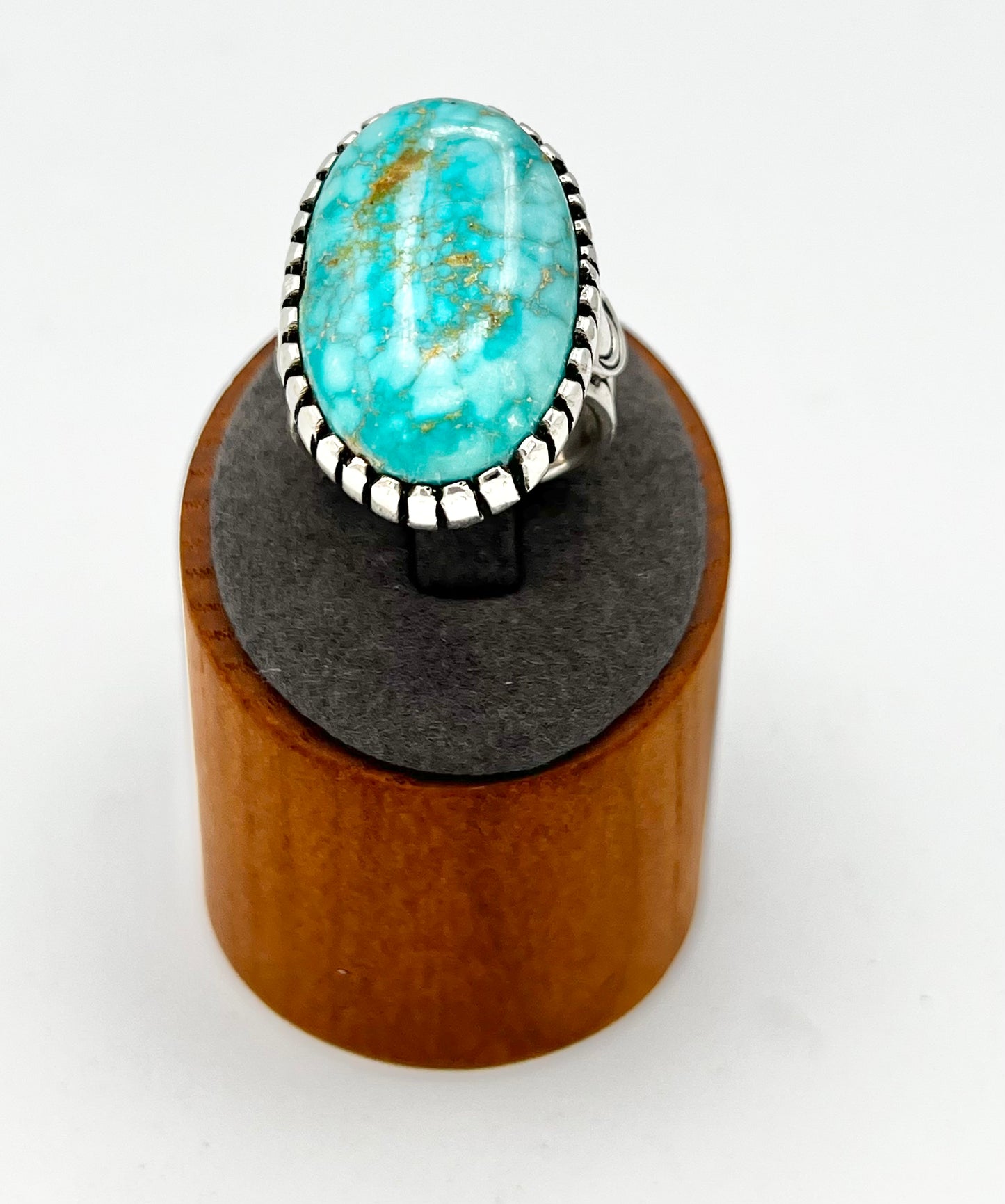 Ring- Navajo Made Kingman Turquoise, Sterling