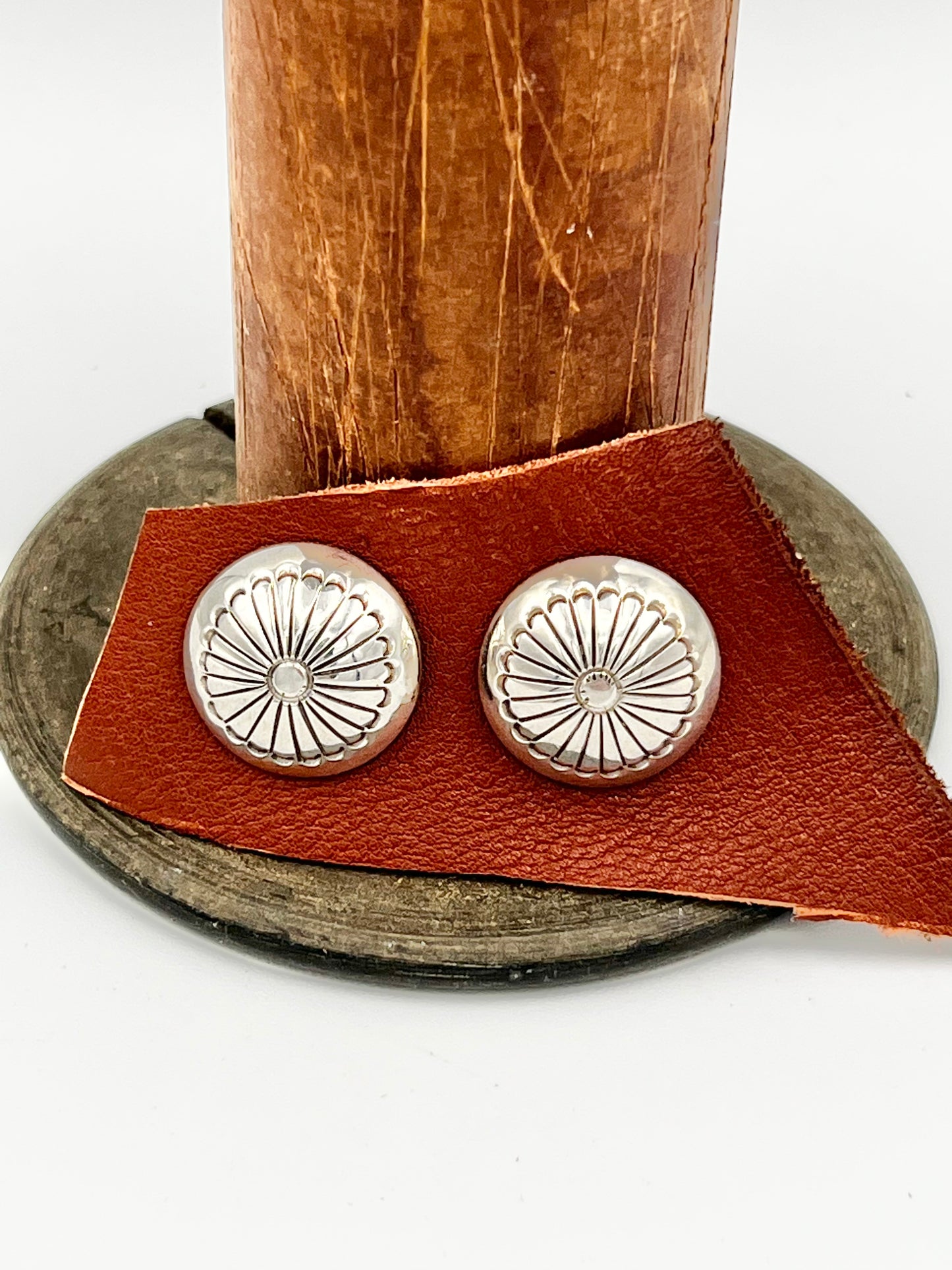 Earrings/Stud- Navajo Sterling Button Spot
